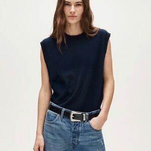 J CREW MEDIUM Cashmere relaxed sweater-vest CM660